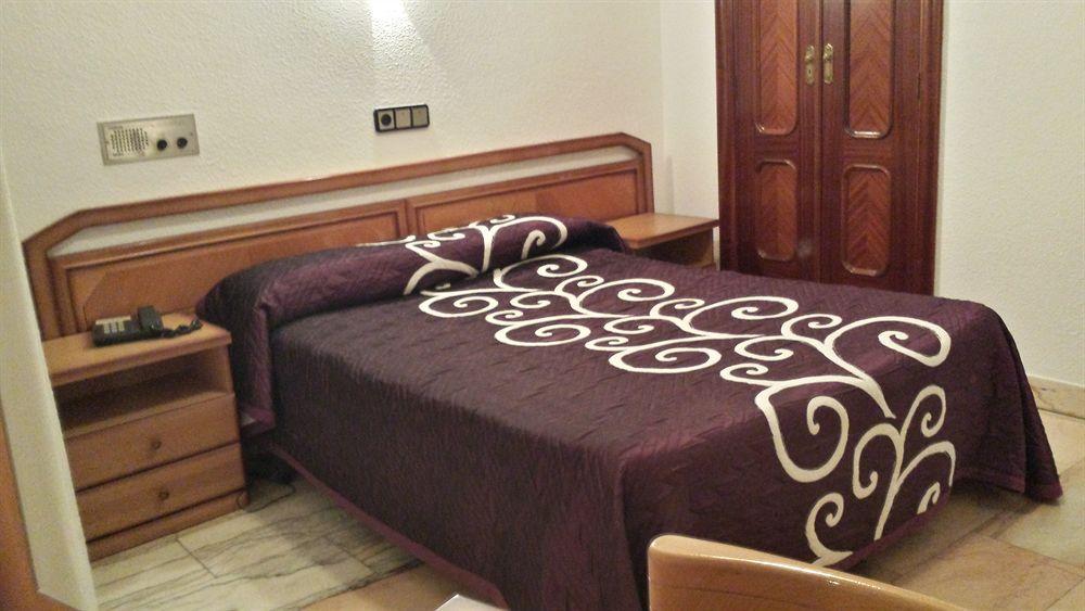 Hotel Amefa Саламанка Екстер'єр фото