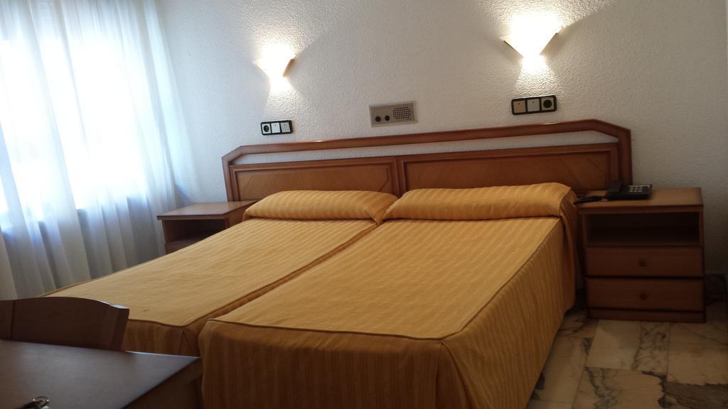 Hotel Amefa Саламанка Екстер'єр фото
